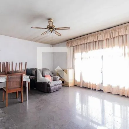 Buy this 3 bed house on Dia in Rua José Neves, Cidade Ademar