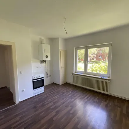 Rent this 2 bed apartment on Tilsiter Straße 20 in 26389 Wilhelmshaven, Germany