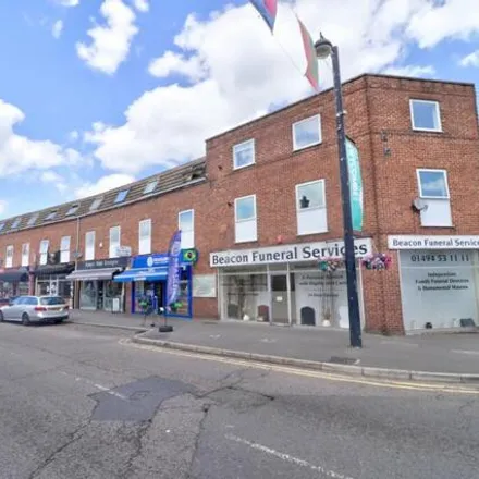 Rent this 1 bed room on Biedronka Fresh Deli in Desborough Road, High Wycombe