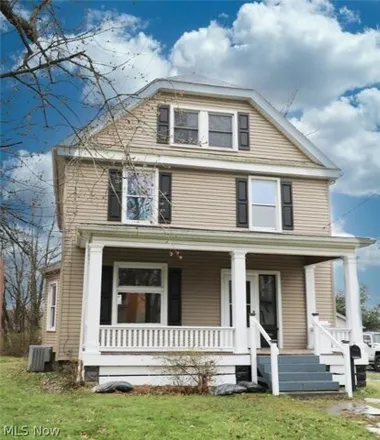 Buy this 3 bed house on McKinley School in Cleveland Street, Salem
