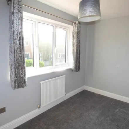 Rent this 3 bed apartment on Deene Close in Market Harborough, LE16 8BP