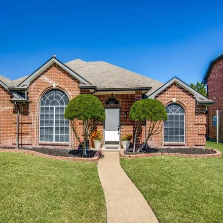 Buy this 4 bed house on 8317 Trail Lake Drive in Dalrock, Rowlett