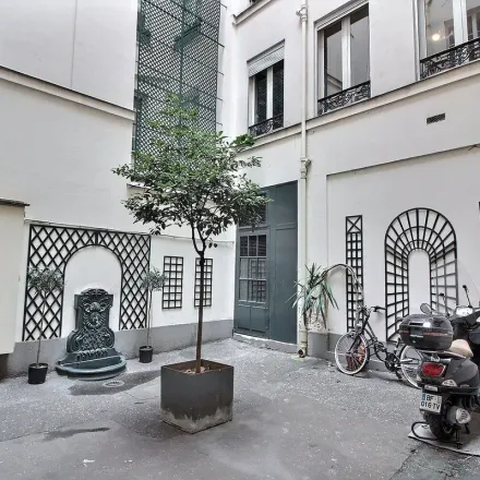 Image 6 - 3 Rue du Bac, 75007 Paris, France - Apartment for rent