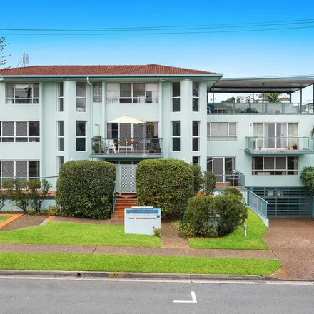 Rent this 2 bed apartment on Albatross Avenue in Mermaid Beach QLD 4218, Australia