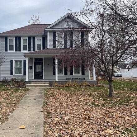 Rent this 5 bed house on 226 South Monroe Street in Pittsfield, IL 62363