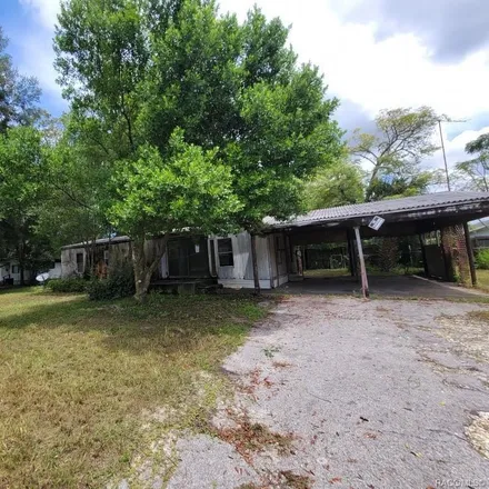 Buy this 4 bed house on 5249 South Knobhill Terrace in Homosassa Springs, FL 34446