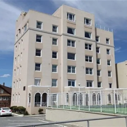 Rent this 1 bed condo on Marston Place in Ventnor City, NJ 08406