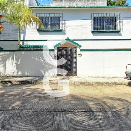 Buy this 5 bed house on Calle Jaleb in Smz 20, 77500 Cancún