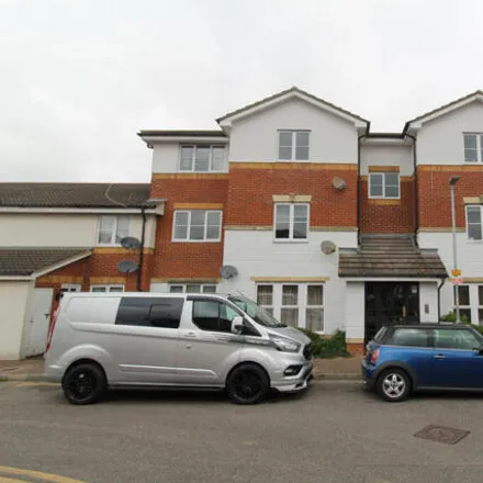 Buy this 2 bed apartment on 3 Windsor Court in Gillingham, ME7 4PQ