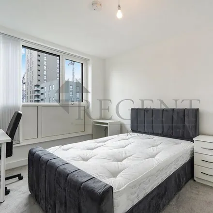 Image 8 - 261 Poplar High Street, Canary Wharf, London, E14 0BB, United Kingdom - Apartment for rent