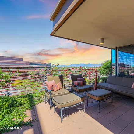 Image 3 - Optima Scottsdale Dog Run, North Goldwater Boulevard, Scottsdale, AZ 85251, USA - Apartment for sale