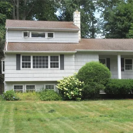 Buy this 4 bed house on 5 Orchard Road in Katonah, Bedford