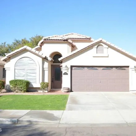 Rent this 3 bed house on 8742 East Pinchot Avenue in Scottsdale, AZ 85251