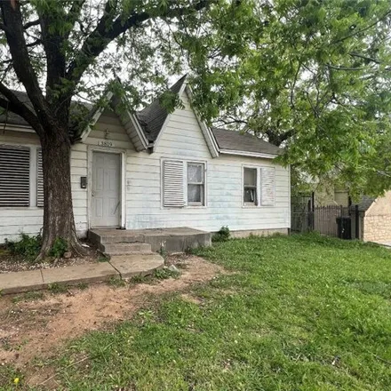 Buy this 2 bed house on 3811 Northwest 10th Street in Oklahoma City, OK 73107