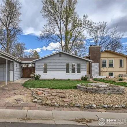 Image 2 - 1312 Woodcrest Court, Fort Collins, CO 80526, USA - House for sale