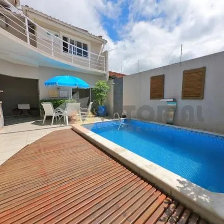 Buy this 5 bed house on Avenida Alagoas in Indaiá, Caraguatatuba - SP