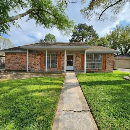 Rent this 3 bed house on 950 Beachcomber Lane in Houston, TX 77062