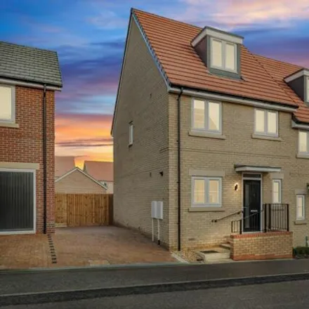 Buy this 3 bed duplex on unnamed road in Peterborough, PE7 8SN