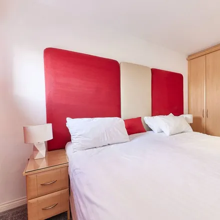 Image 3 - Gateshead, NE8 2ER, United Kingdom - Apartment for rent