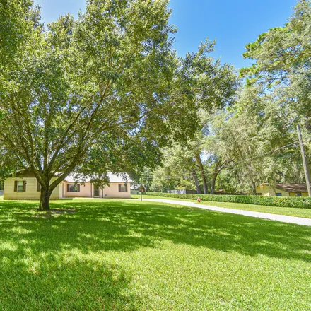 Buy this 3 bed house on 105 Tallow Road in Putnam County, FL 32181