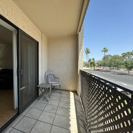 Image 7 - 3033 East Devonshire Avenue, Phoenix, AZ 85016, USA - Apartment for sale