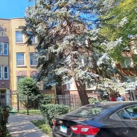 Buy this studio house on 814-818 East 84th Street in Chicago, IL 60619