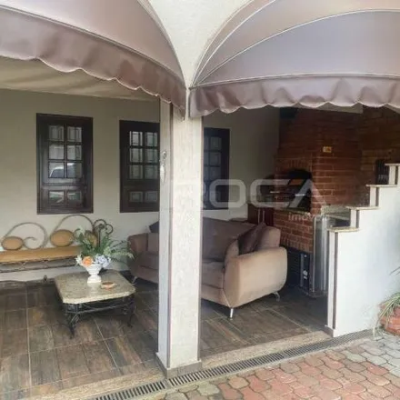 Buy this 3 bed house on Rua Imperador Hiroito in Jardim Hikare, São Carlos - SP