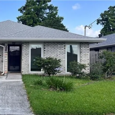 Rent this 4 bed house on 1112 Field Avenue in Metairie, LA 70001