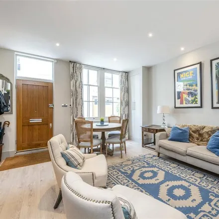 Rent this 2 bed house on Halpin House in 97 Queen's Gate, London