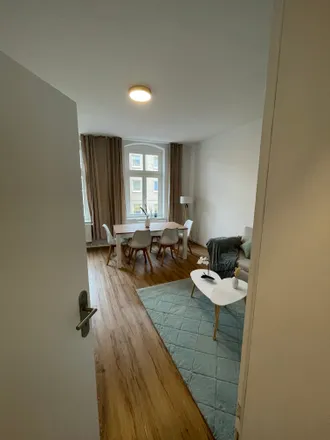 Rent this 3 bed apartment on TAMAN BAU GmbH in Stresemannstraße, 39104 Magdeburg