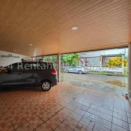 Buy this 3 bed house on Mini Super Keneth in Avenida Costanera, Los Robles Sur