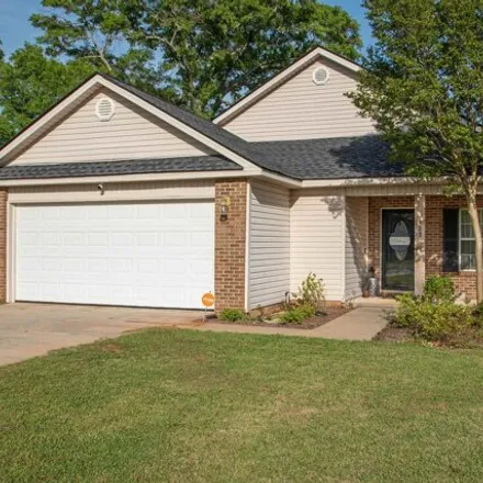 Buy this 3 bed house on 195 Langdon Court in Warner Robins, GA 31005