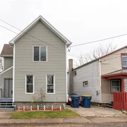 Buy this 3 bed house on 13 Evans Street in City of Lockport, NY 14094