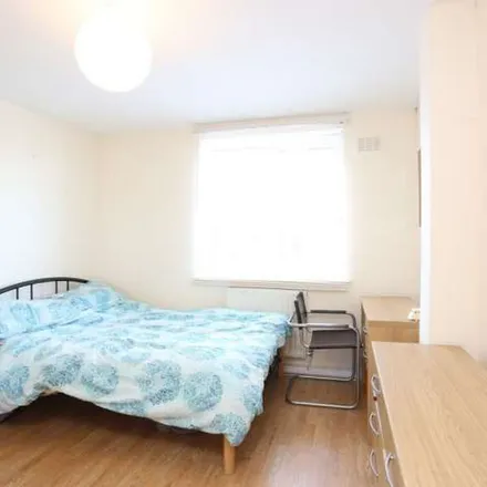 Image 7 - Rosegate House, 3 Hereford Road, Old Ford, London, E3 2FQ, United Kingdom - Apartment for rent