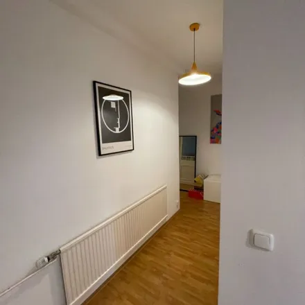 Rent this 3 bed apartment on Gundhofstraße 12 in 60528 Frankfurt, Germany