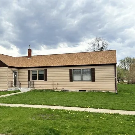 Image 2 - 412 2nd Avenue, Armstrong, Emmet County, IA 50514, USA - House for sale