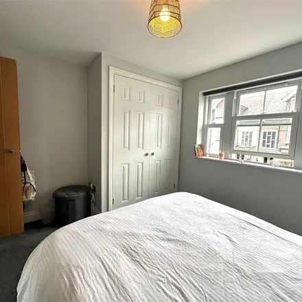 Image 4 - Capel Road, Watford, WD19 4FE, United Kingdom - Apartment for rent