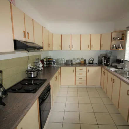 Image 2 - unnamed road, Escombe, Queensburgh, 4055, South Africa - Apartment for rent