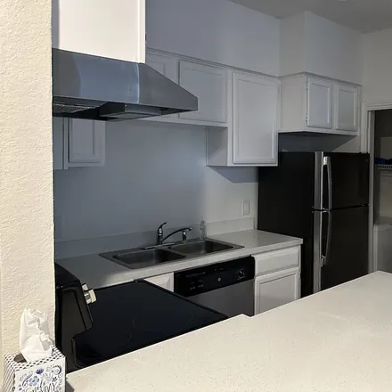 Rent this studio apartment on Dallas