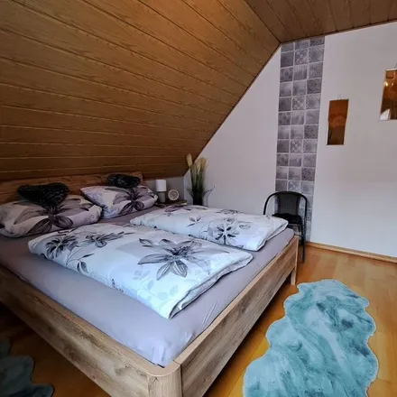 Rent this 1 bed apartment on Steinwiesen in Bahnhofstraße, 96349 Steinwiesen