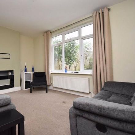 Rent this 3 bed house on 44 Broadfield Road in Bristol, BS4 2UQ