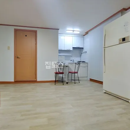 Image 5 - 서울특별시 서초구 잠원동 44-3 - Apartment for rent