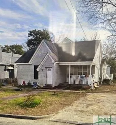 Buy this 4 bed house on 130 West Inman Street in Statesboro, GA 30458