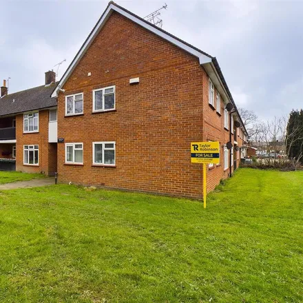 Rent this 2 bed apartment on Kilnmead Close in Northgate, RH10 8BL
