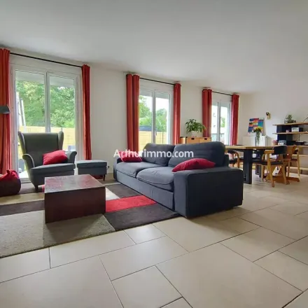 Image 4 - Sucy-en-Brie, Val-de-Marne, France - Apartment for rent