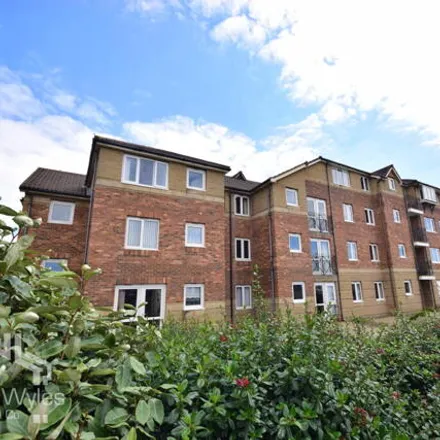 Buy this 1 bed apartment on Clifton Drive North in Fylde, FY8 2SU