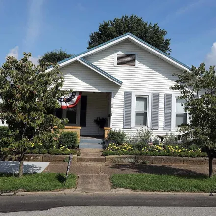 Buy this 2 bed house on 122 2nd Avenue in Gallipolis, Gallia County