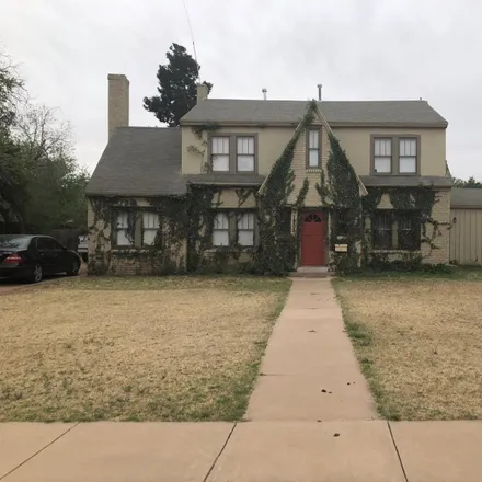 Rent this 4 bed house on 1905 29th Street in Lubbock, TX 79411