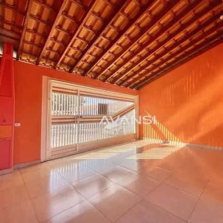 Buy this 3 bed house on Rua Angela Carolina Campari Pace in Jardim Brasília, Santa Bárbara d'Oeste - SP