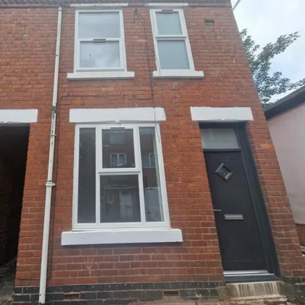 Rent this 4 bed house on 3a North Road in Harborne, B17 9NY